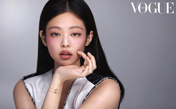 BLACKPINK x Vogue Korea - Jennie Cover C (Vogue Magazin 02/23) - Seoul-Mate