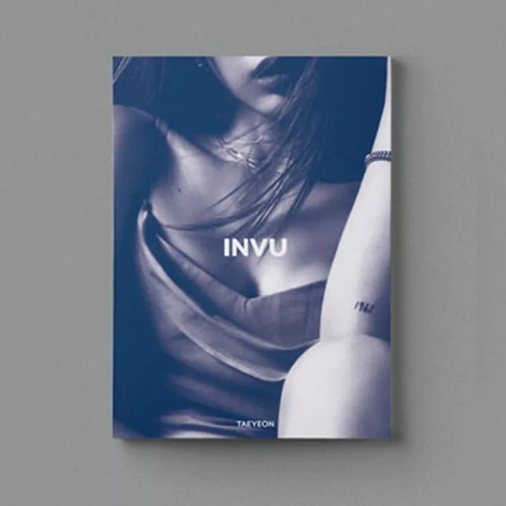 Taeyeon - INVU (3rd Full Album) Blue Version